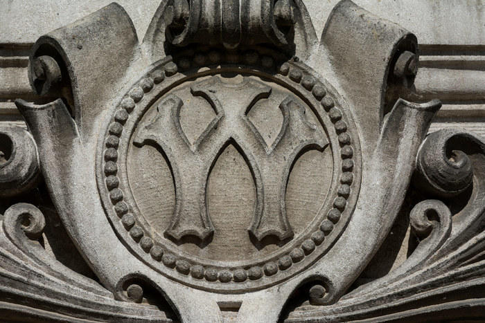 Carved 'W' on University of Wisconsin campus building